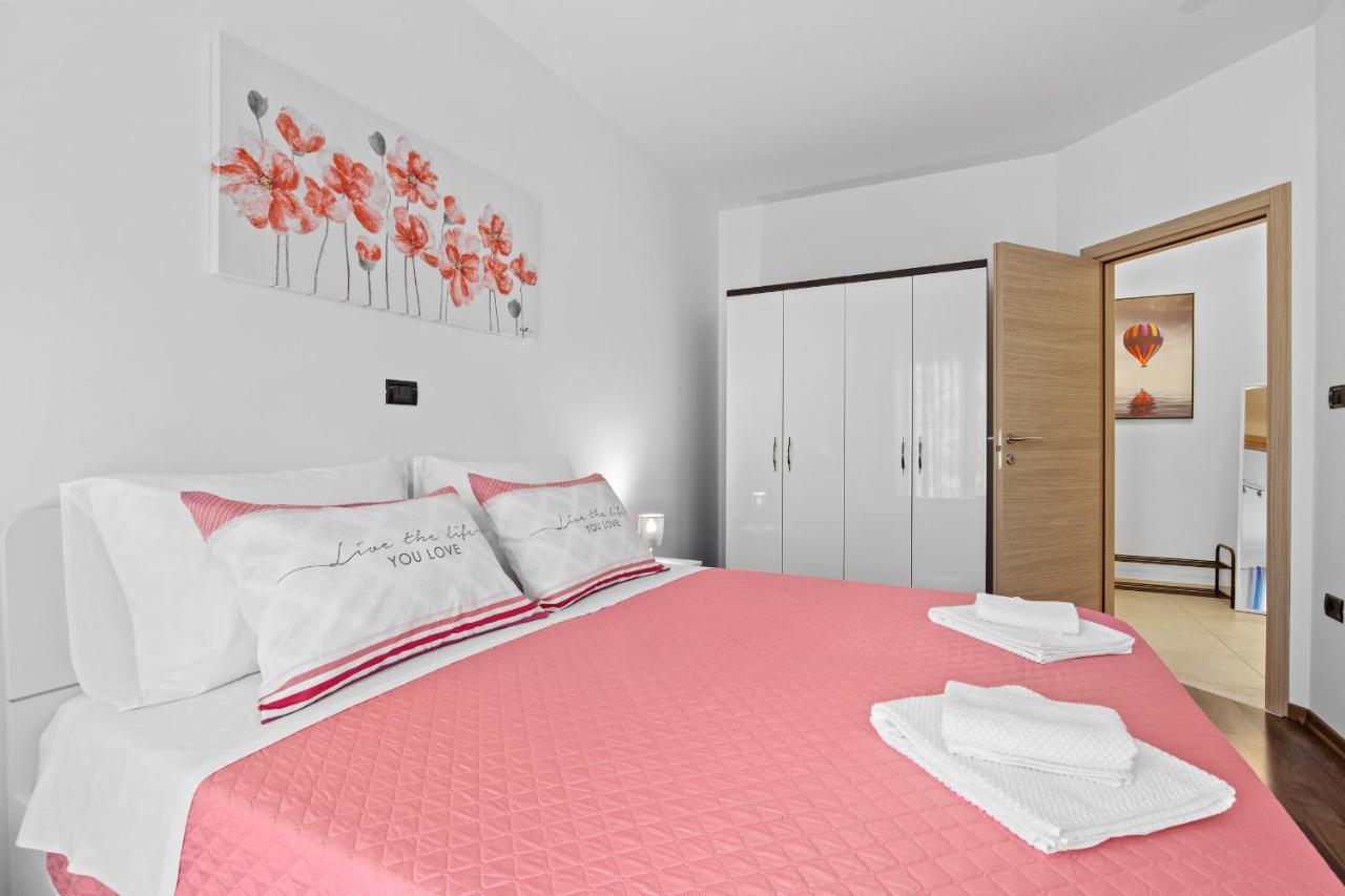Feniks Fazana Apartman Exterior foto